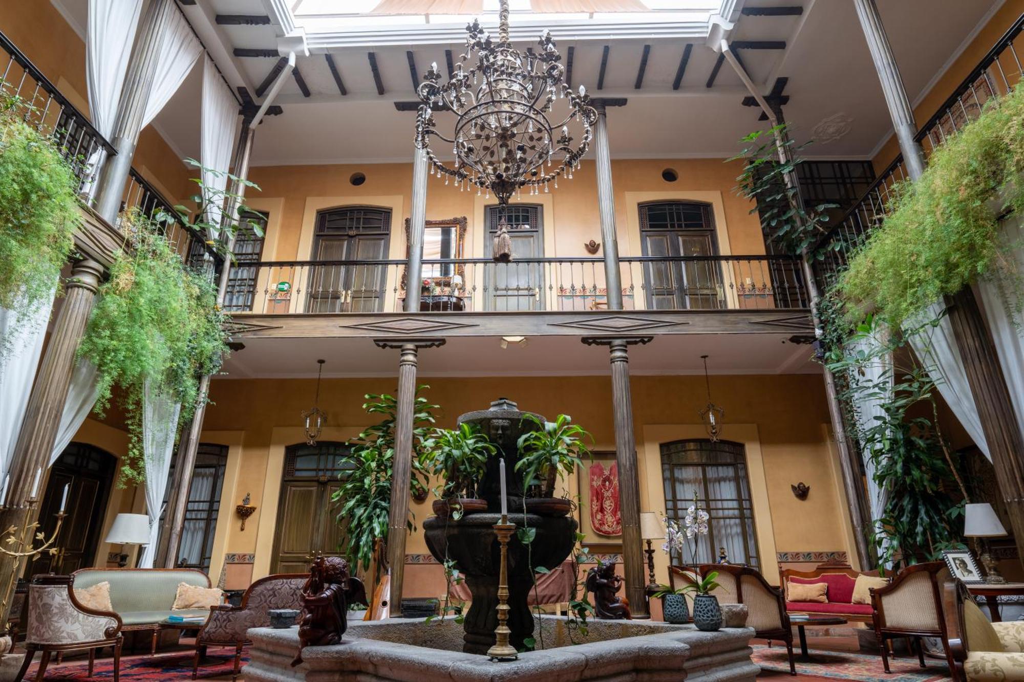 Mansion Alcazar Hotel Cuenca Bagian luar foto